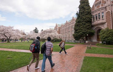 At the University of Washington, independence and freedom
meets hard courses.
